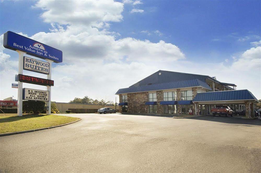 Daybreak Suites Extended Stay 多森 外观 照片
